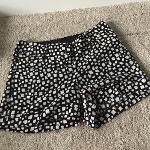 Limited drew fit cuffed shorts