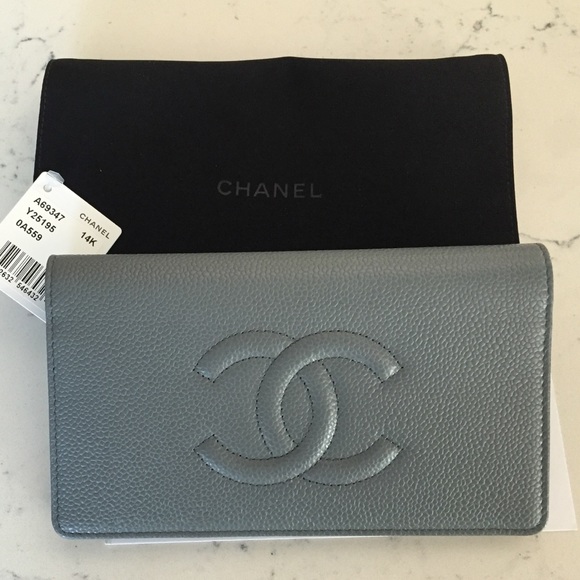CHANEL wallet💗