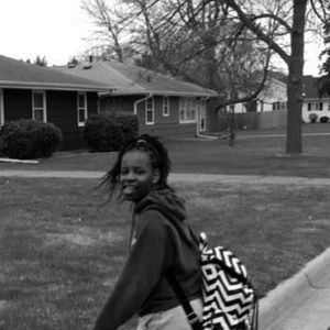 Meet your Posher, Torri