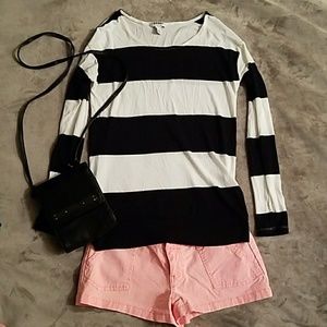 Black and white striped Old Navy top