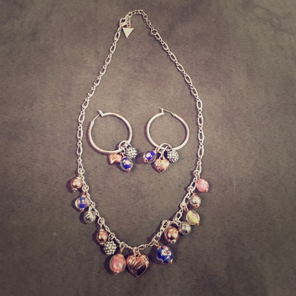 Guess Accesories