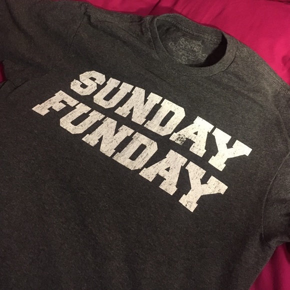"Sunday Funday" T-Shirt - Picture 2 of 2