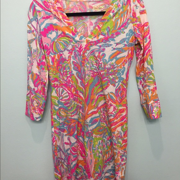 lilly pulitzer tshirt dress!
