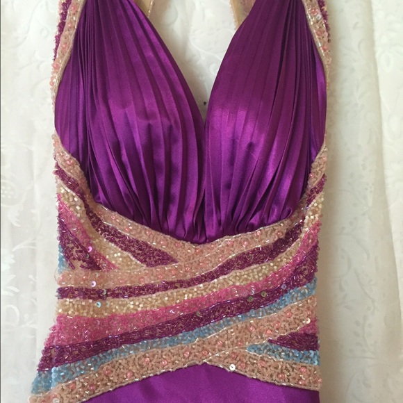 Prom Dress - Picture 2 of 4