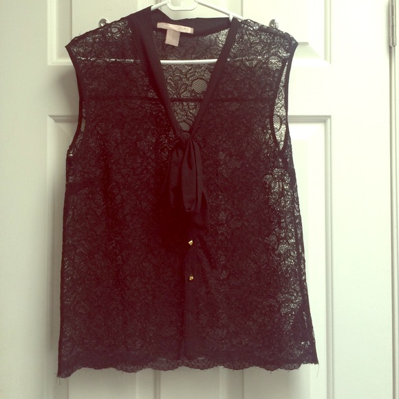 Lace top *FINAL SALE*