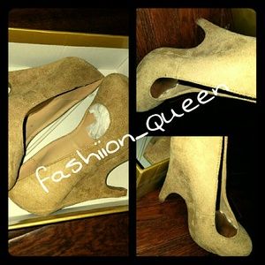 Tan heels