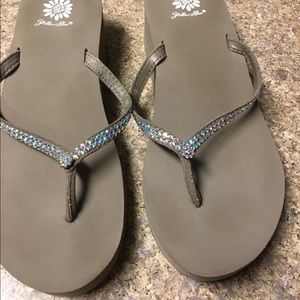 Yellow Box Flipflops