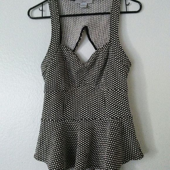 Trendy polka dot top