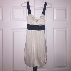 White party dress 🌺