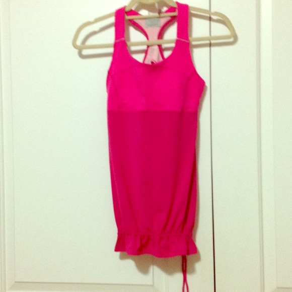 Athleta yoga top