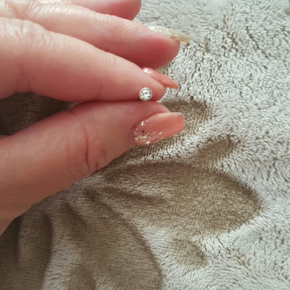 Kirk's Folly ~ crystal clear, stud-style Earrings - Picture 2 of 4