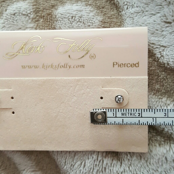 Kirk's Folly ~ crystal clear, stud-style Earrings - Picture 3 of 4