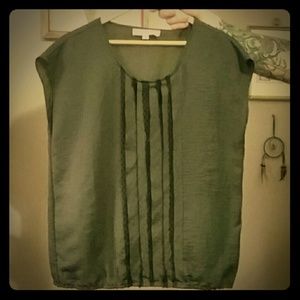 Black sleeveless LOFT blouse. Black sleeveless LOFT blouse.