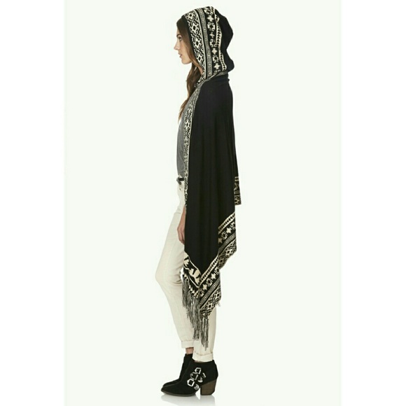 Sweaters - Medieval renaissance cloak hooded shawl poncho