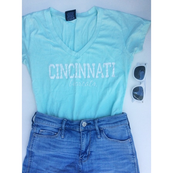 Cincinnati Bearcats Tee