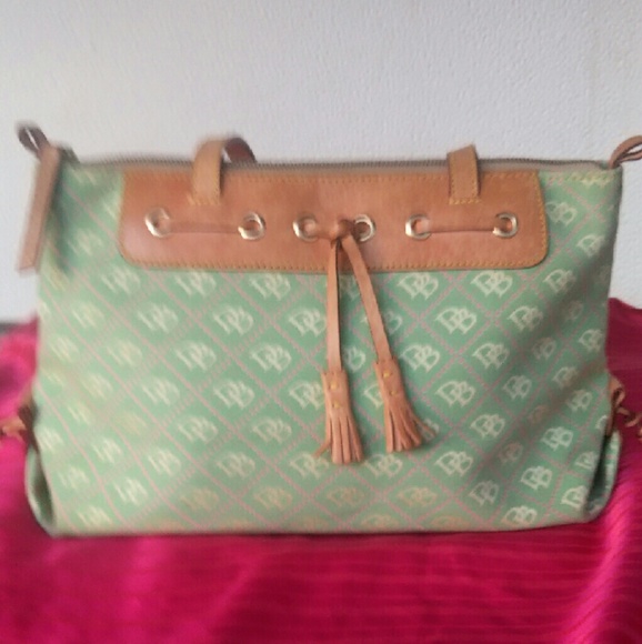 Dooney & Bourke handbag