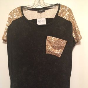 💫🎉❤️Black & gold sequin top