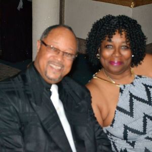 Meet your Posher, Linna