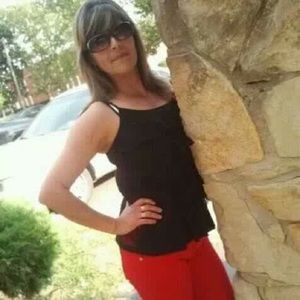 Meet your Posher, Lucy