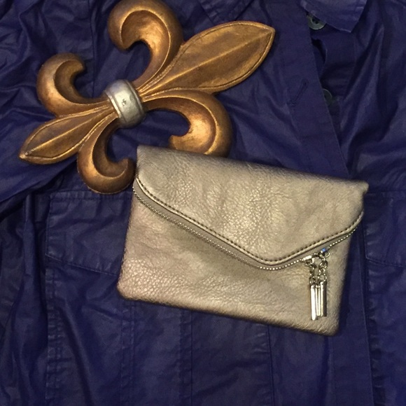 Pewter vegan leather clutch