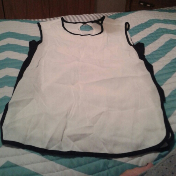 Forever 21 shirt