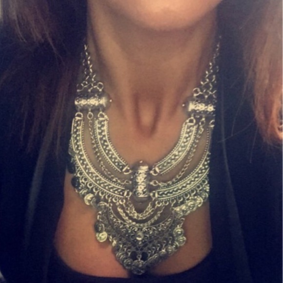 Lovely Gypsy Necklace - Picture 4 of 4