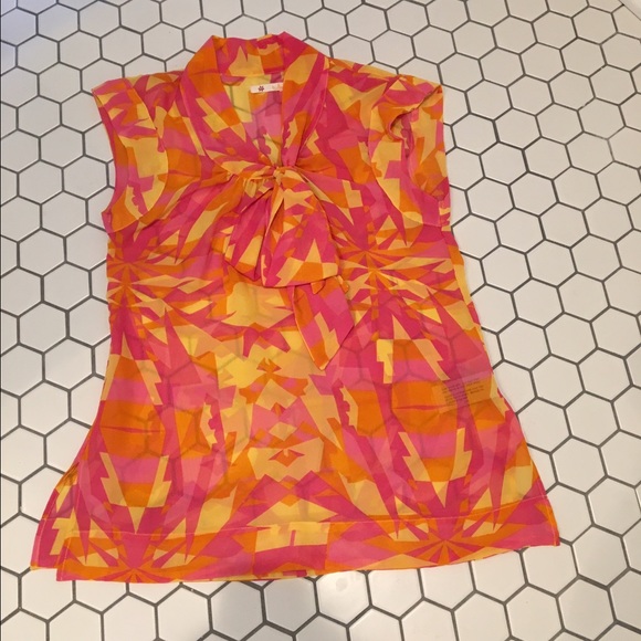 Great colors great times- wear with white jeans - Picture 1 of 3