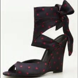 ❌SOLD❌Authentic Dolce & Gabbana polka dot wedge !