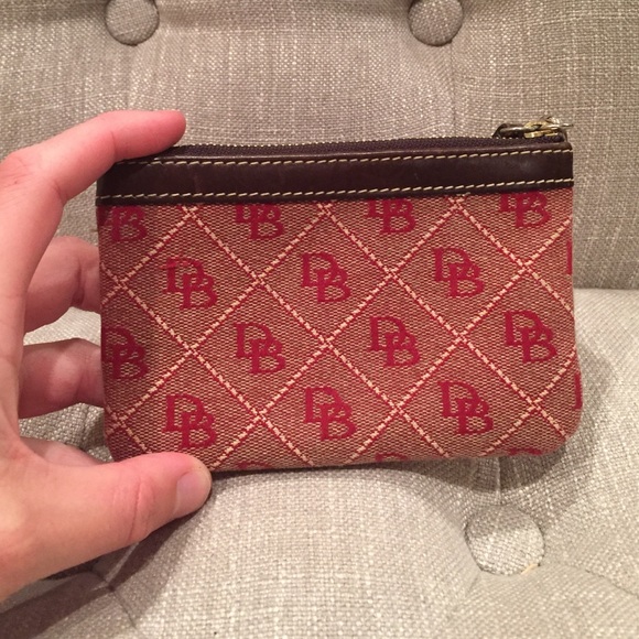 Dooney & Brouke wristlet - Picture 2 of 3