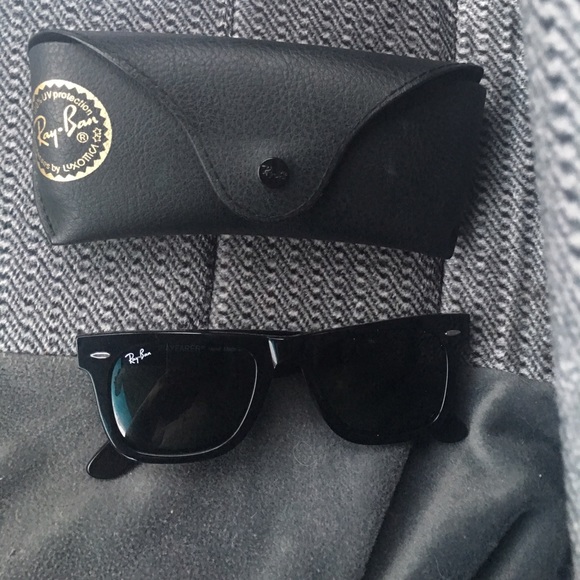 sold 🚫 Ray Ban Sunglasses