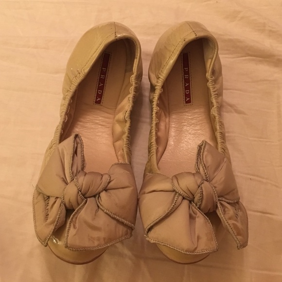 Pravda Puffer Bow Flats, 6.5