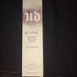 Urban decay setting spray
