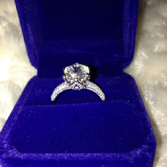 Sona Diamond Ring - Picture 2 of 3