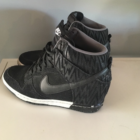 Nike Wedges Sneaker