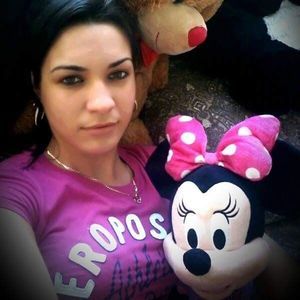 Meet your Posher, Beatriz