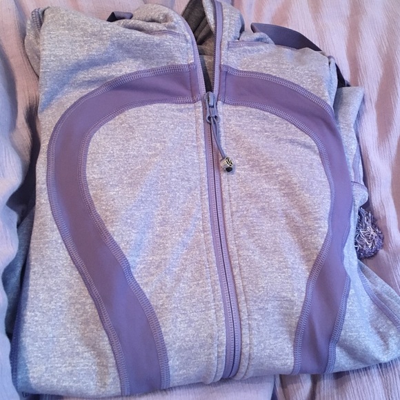 Lululemon purple zip up - Picture 4 of 4