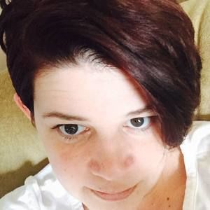 Meet your Posher, Holly