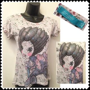 ✨$6 SALE✨Fun T-shirt by Ginger Sz Small