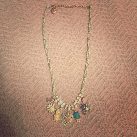 🚫sold on another site🚫 Betsey Johnson necklace