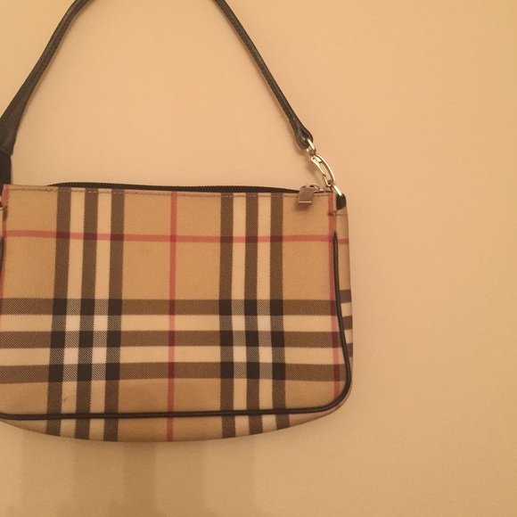 Burberry arm bag