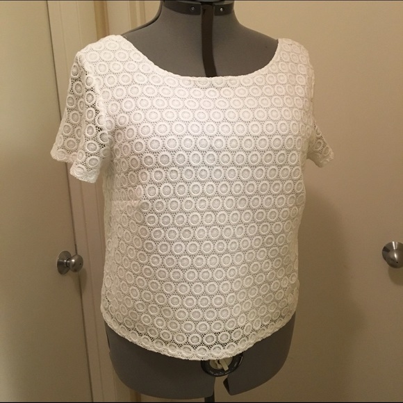 Lilly Pulitzer lace top