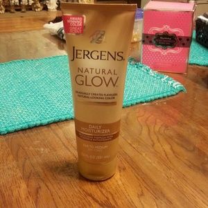 Jergens natrual glow lotion