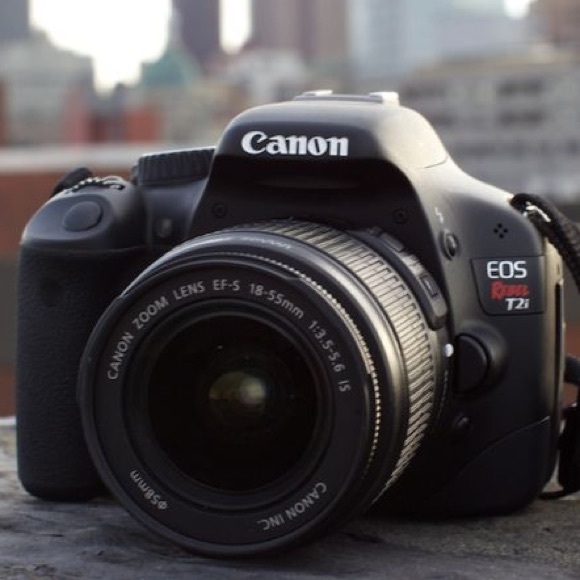 ...Sold...On Sale Canon T2i