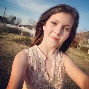 Meet your Posher, Bethany