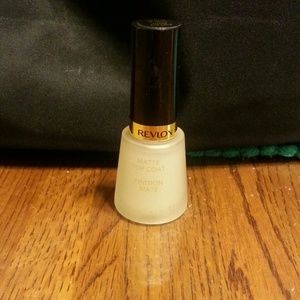 Revolon matt nail polish