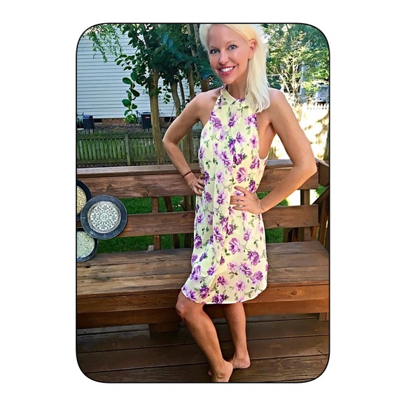 Sunny yellow swing dress!  LAST CHANCE - Picture 2 of 3