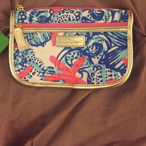 Lilly Pulitzer She She Shells makeup bag