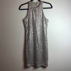 🎄 HOLIDAY SALE🎄Gold Hollister Sequin dress