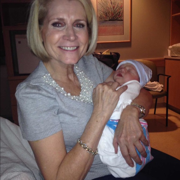 Hi-Thanks for dropping by to learn more about me. - Picture 2 of 3