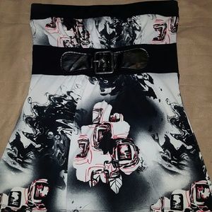 Top with attached belt